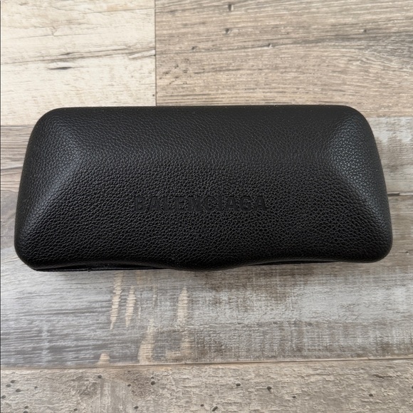 BALENCIAGA DYNASTY D-FRAME SUNGLASSES